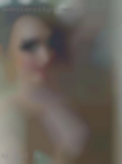 Hi just seperating in IA looking for fun.