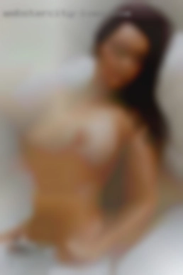 I will make a good blond cunt fuck toy.