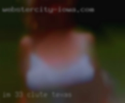 Im 33 year old in Clute, Texas thick mixed goddess.